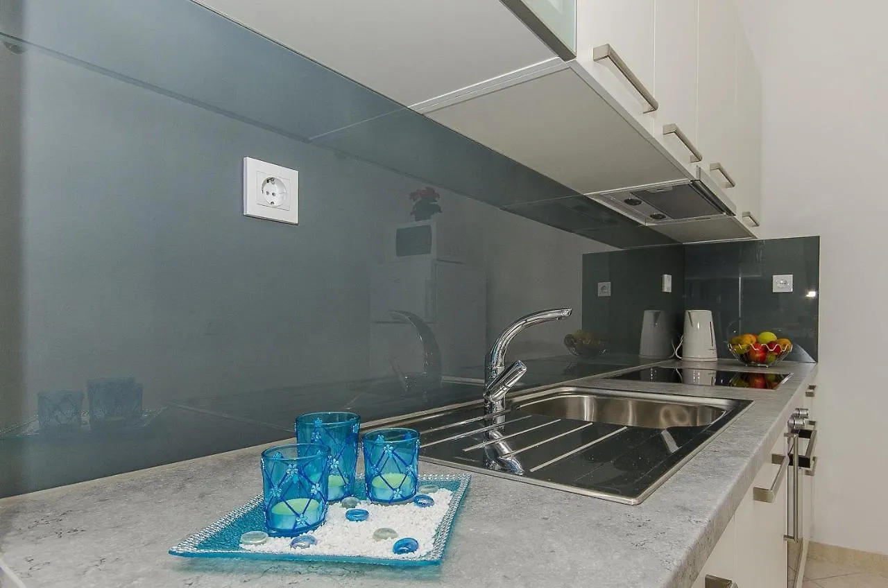 Apartment Matea Split 0*,