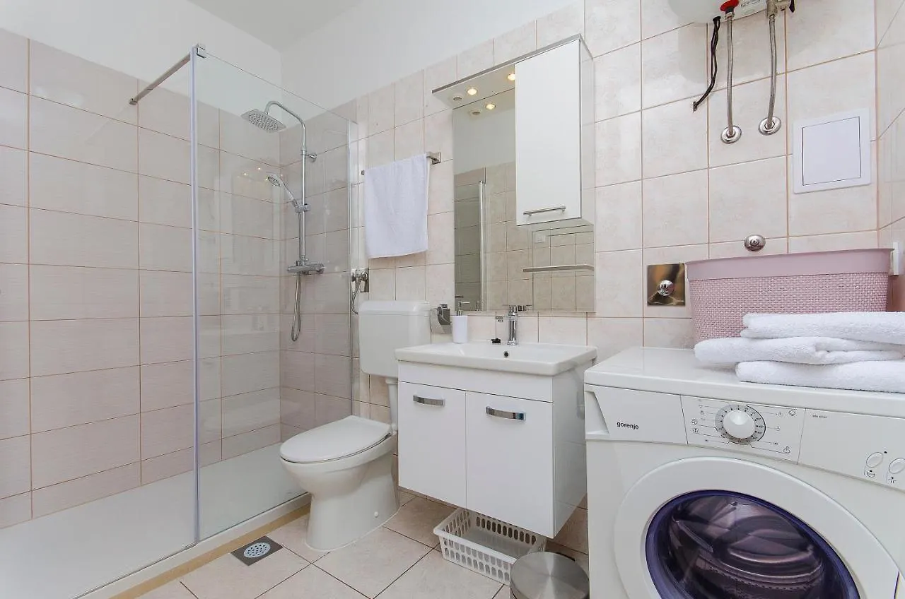 Apartment Matea