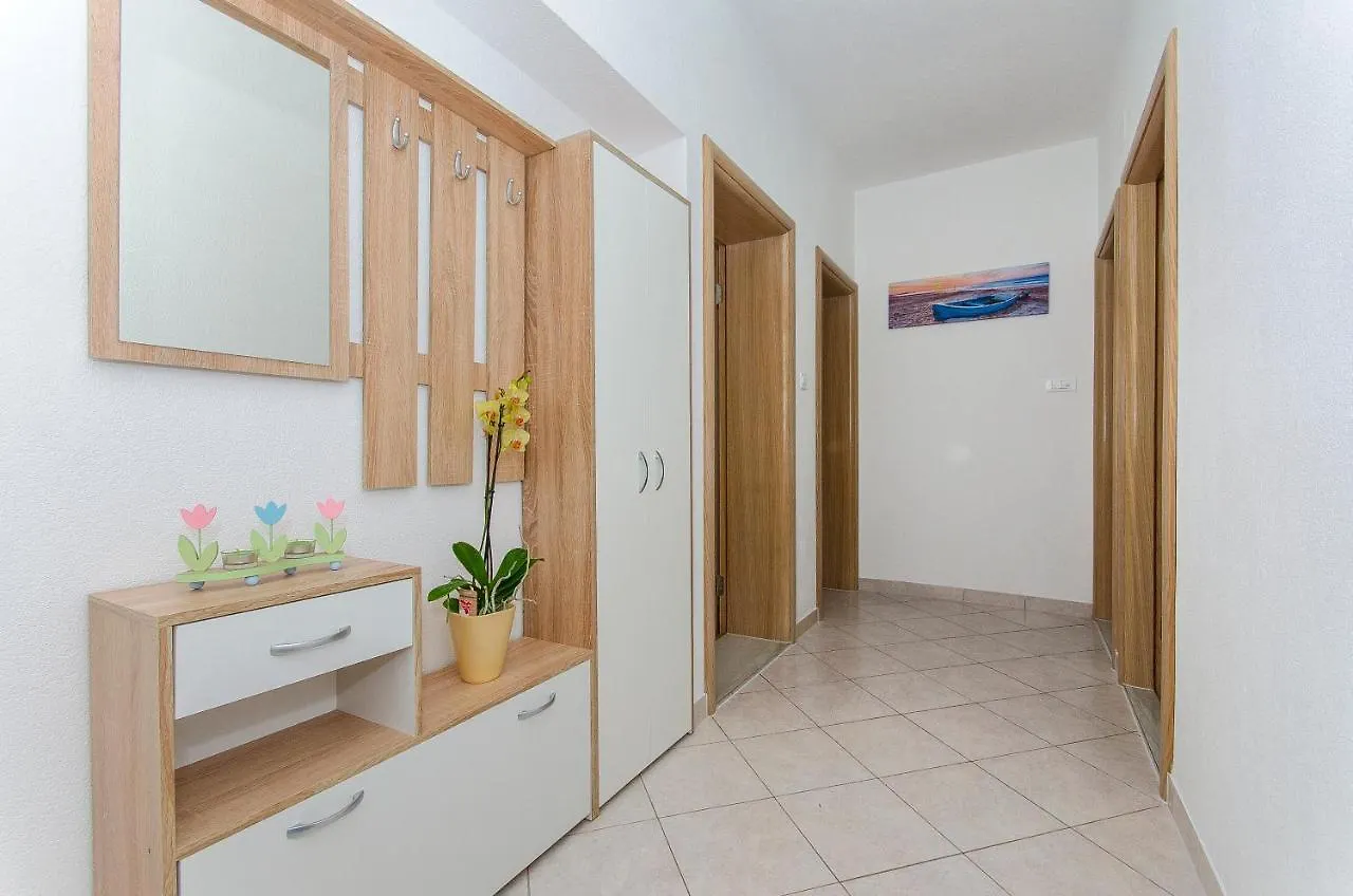 Apartment Matea